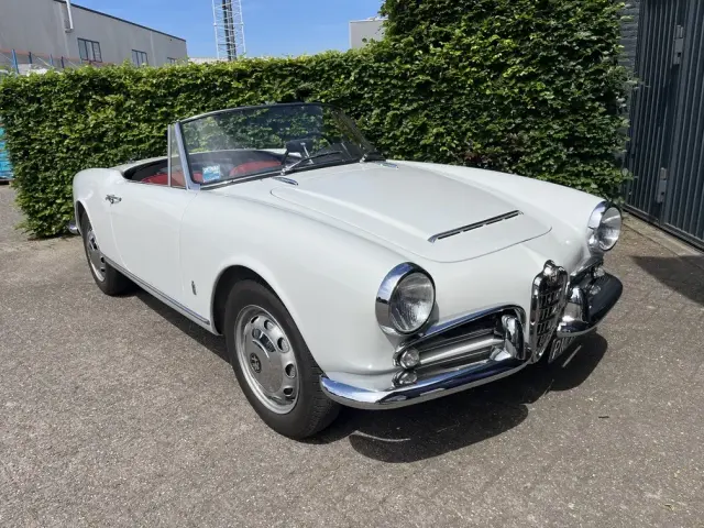 Alfa Romeo Giulia Spider 1962